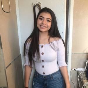 Meet your Posher, Elizabeth